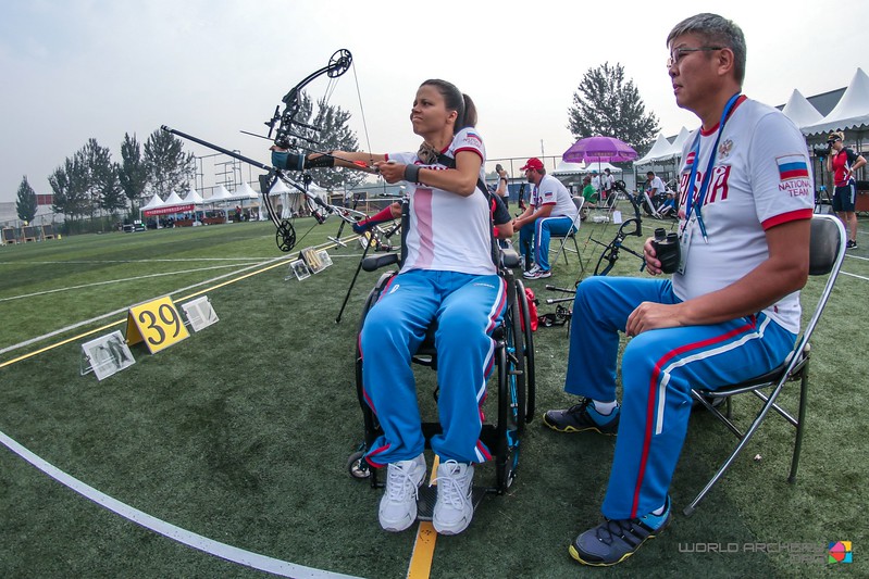 Елизавета Устинова. Блочный Лук